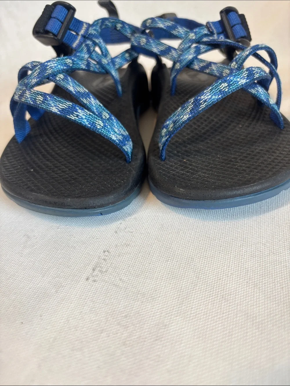Chaco Kids Blue Patterned Webbing Sport Sandals, size 1